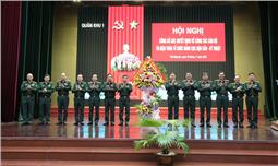 Quân khu công bố, trao quyết định của Bộ Quốc phòng về công tác cán bộ